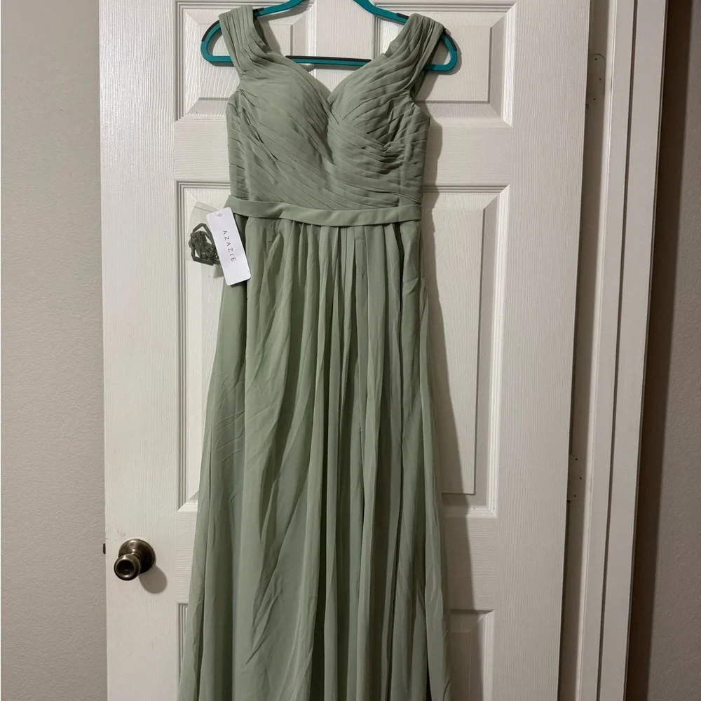 Azazie Green Sweetheart Maxi Gown for Wedding Guest - Picture 1 of 4